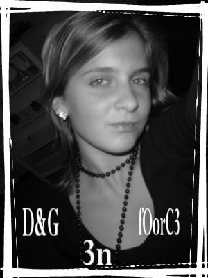 elodi3 tes troo belle jtd troo tu est une fille super aller kiss jespere ke vs aller me dire vs la trouver belle